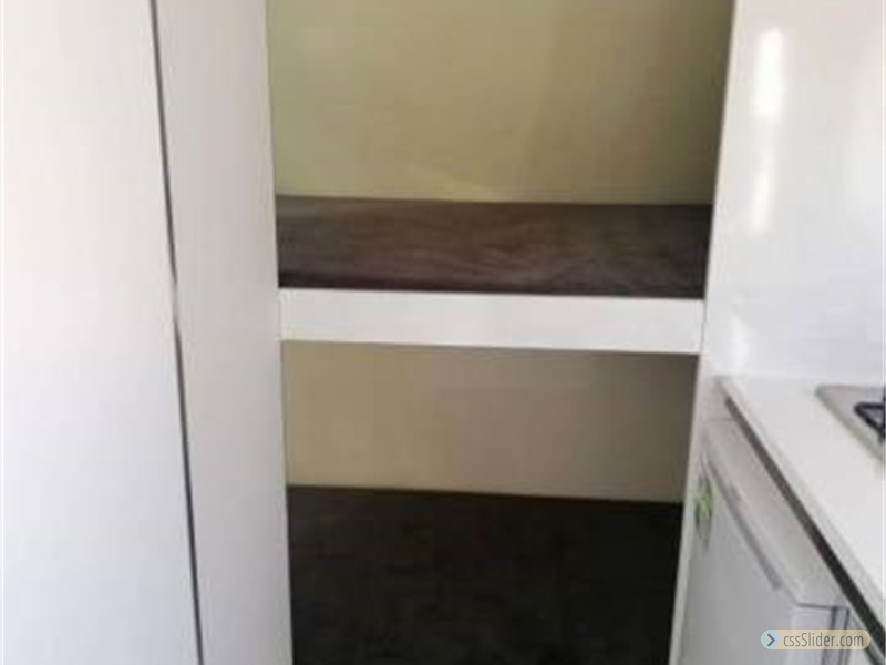 4-10-karavan-693-mobil